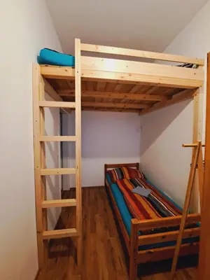 Ein Bett oder Betten in einem Zimmer der Unterkunft Relax Rooms & Apartments Vienna Belvedere 10 minutes to downtown long term stay also possible