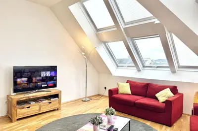 TV/Unterhaltungsangebot in der Unterkunft Spacious Penthouse in Favoriten