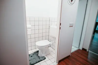 Ein Badezimmer in der Unterkunft Vienna Shopping Center 12 Apartment