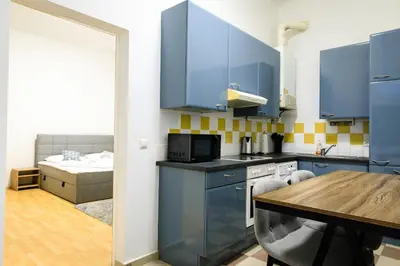 Küche/Küchenzeile in der Unterkunft Royal-Haven Apartment