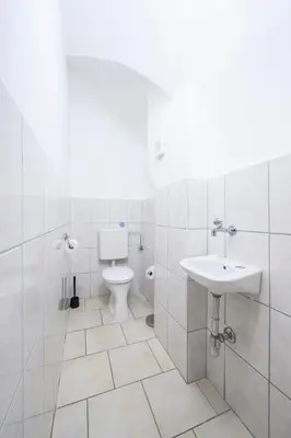 Ein Badezimmer in der Unterkunft City Center Mödling