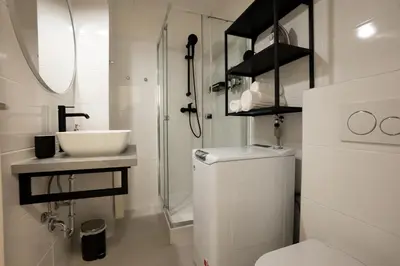 Ein Badezimmer in der Unterkunft Stylish Modern Studio in Central Location