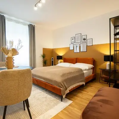 Stylish Modern Studio in Central Location