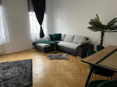Ein Sitzbereich in der Unterkunft Anna Luxury Apartment