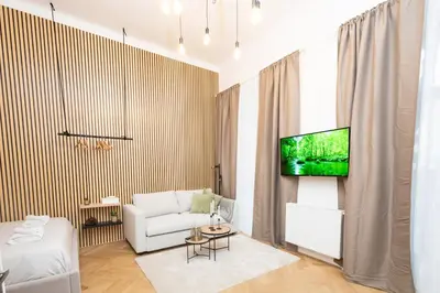 TV/Unterhaltungsangebot in der Unterkunft Charming retreat walking distance from town centre