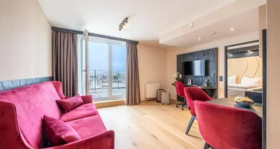 Ein Sitzbereich in der Unterkunft PLAZA Residence Wiener Neustadt