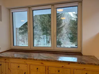 Ein allgemeiner Bergblick oder ein Berglick von der Ferienwohnung aus