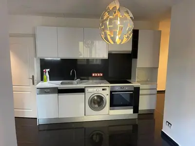 Küche/Küchenzeile in der Unterkunft Apartment in Wien Mariahilferstraße/Schwendermarkt