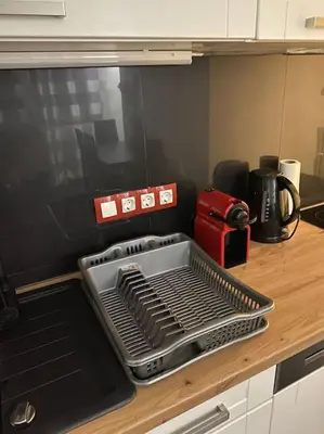 Küche/Küchenzeile in der Unterkunft Apartment in Wien Mariahilferstraße/Schwendermarkt