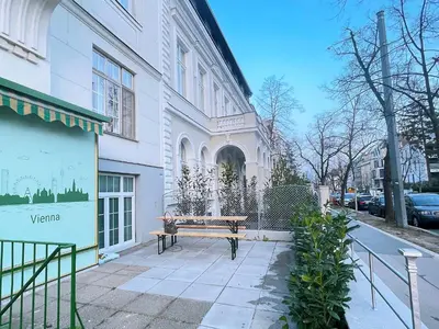 Das Gebäude in dem sich die Ferienwohnung befindet