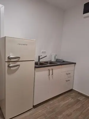 Küche/Küchenzeile in der Unterkunft Augarten R19