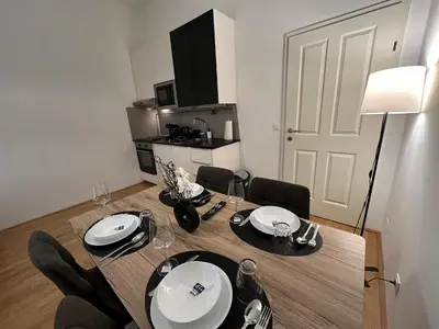 Küche/Küchenzeile in der Unterkunft Cozy-5-Person apartment in Vienna 5