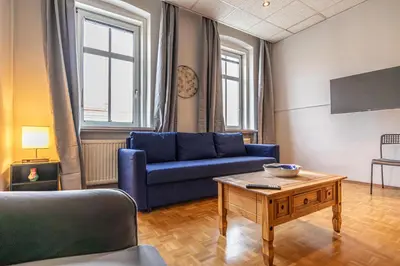 TV/Unterhaltungsangebot in der Unterkunft Vienna's Finest Spacious 2BR & 1LR Apartment
