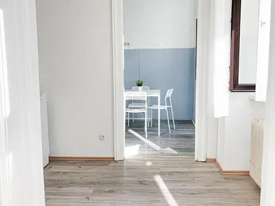 Grundriss der Unterkunft Vibrant 3BR near AKH Hospital - Perfect for Groups