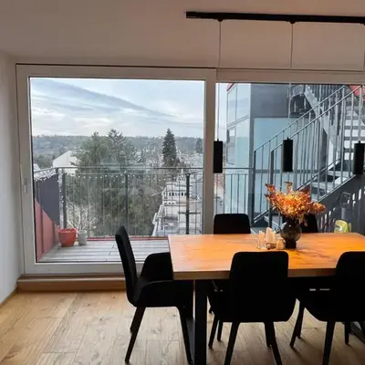 Großzügiges Dachterrassen-Appartment mit Klimaanlage und wunderbarem Ausblick über ganz Wien