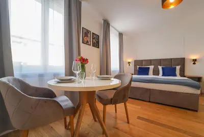 Ein Bett oder Betten in einem Zimmer der Unterkunft BelVie Residence