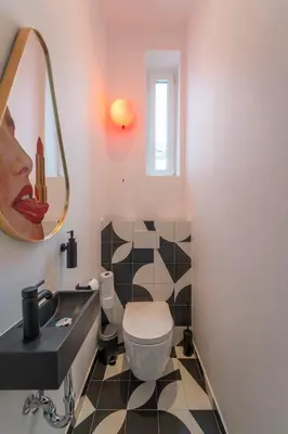 Ein Badezimmer in der Unterkunft josef's home I Moderne Deluxe Suite am Augarten