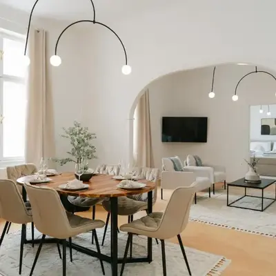 Stylish APT for 4-6