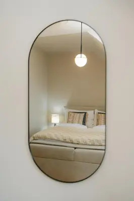 Ein Bett oder Betten in einem Zimmer der Unterkunft Comfy APT for 4-6, 5 min to center, metro & free parking