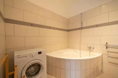 Ein Badezimmer in der Unterkunft Spacious Apartment mitten in Wien