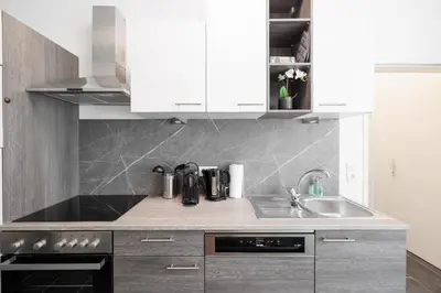 Küche/Küchenzeile in der Unterkunft Ruhige Apartments nähe U2 Messe Prater