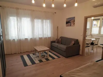 Ein Sitzbereich in der Unterkunft Appartement blue Dinghi