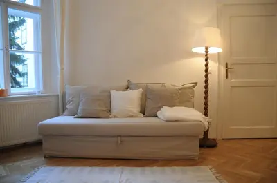Ein Sitzbereich in der Unterkunft Lovely Renovated Apartment Top 11 - Easy Self Check in