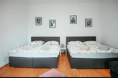 Ein Bett oder Betten in einem Zimmer der Unterkunft Raimond Apartment Top 27