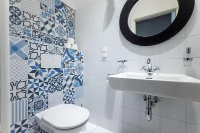 Ein Badezimmer in der Unterkunft Compact Studio Near Center by HM