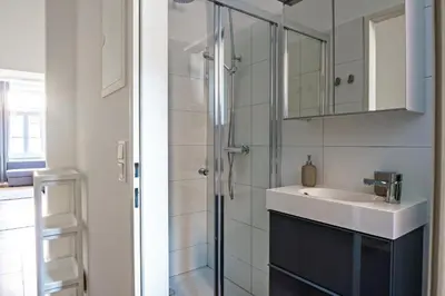 Ein Badezimmer in der Unterkunft VLA - Angeligasse