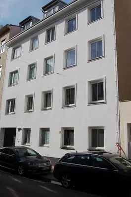 Das Gebäude in dem sich die Ferienwohnung befindet
