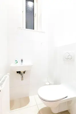 Ein Badezimmer in der Unterkunft HeyMi Apartments Stephansdom