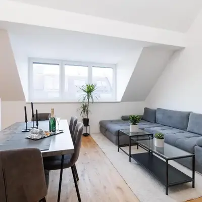 SYMPHONY Apartments 41 - Modern Loft with Terrace and Grill in Central Location
