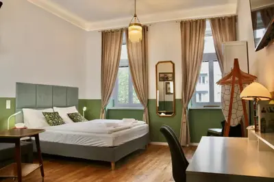 Ein Bett oder Betten in einem Zimmer der Unterkunft Urban Citytrip Flat - 15 min to Center