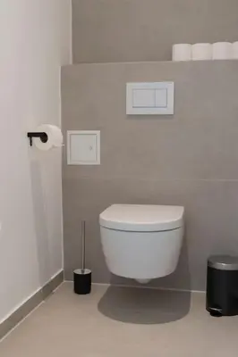 Ein Badezimmer in der Unterkunft josef's home I Premium I Schloss Schönbrunn I 01