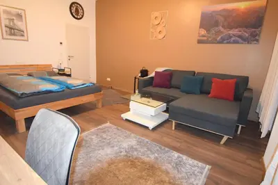 Ein Sitzbereich in der Unterkunft Cozy Apartments in Central Location with Free Parking