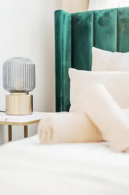 Ein Bett oder Betten in einem Zimmer der Unterkunft SEVEN Rooms Vienna