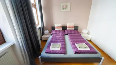 Ein Bett oder Betten in einem Zimmer der Unterkunft CozyNite Premium Apartment Hernals 2