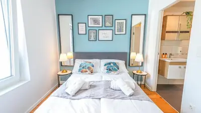 Ein Bett oder Betten in einem Zimmer der Unterkunft Christiano Apartments Hauptbahnhof | contactless check-in
