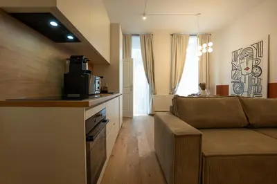 Küche/Küchenzeile in der Unterkunft Bright, modern and central flat with a terrace
