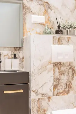 Ein Badezimmer in der Unterkunft TheWICKI 22 - Wunderschöne Apartments in Wien