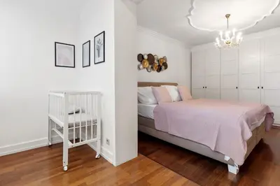 Ein Bett oder Betten in einem Zimmer der Unterkunft Großes Apartment in bester Lage nahe Wien