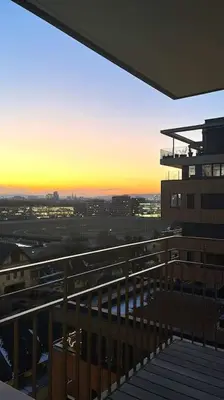 Ein Balkon oder eine Terrasse in der Unterkunft Green Park Apartment