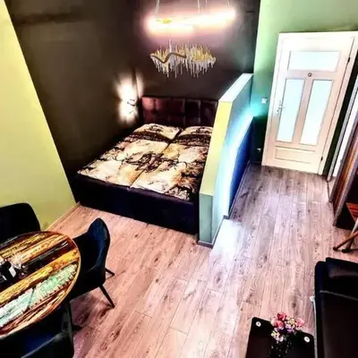 Modern flat with great location for longer stays