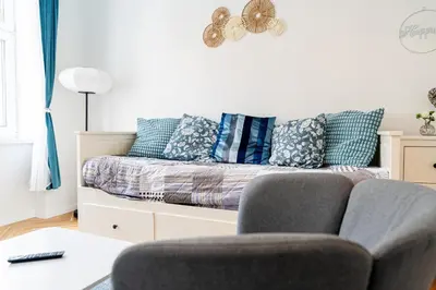 Ein Sitzbereich in der Unterkunft Boutique Apartment Newly Renovated