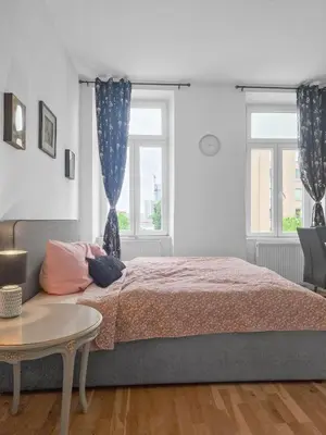 Ein Bett oder Betten in einem Zimmer der Unterkunft Vienna's First District Hideaway