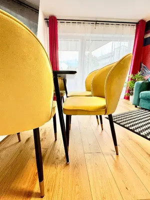 Ein Sitzbereich in der Unterkunft Designer Wohnung mit Balkon