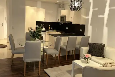 Ein Sitzbereich in der Unterkunft Gemütliche Unterkunft mit Balkon in Wien