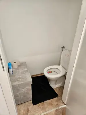 Ein Badezimmer in der Unterkunft Gold Appartman