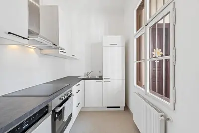 Küche/Küchenzeile in der Unterkunft Schönbrunn City Apartment is calling - by 4ty3 Apartments